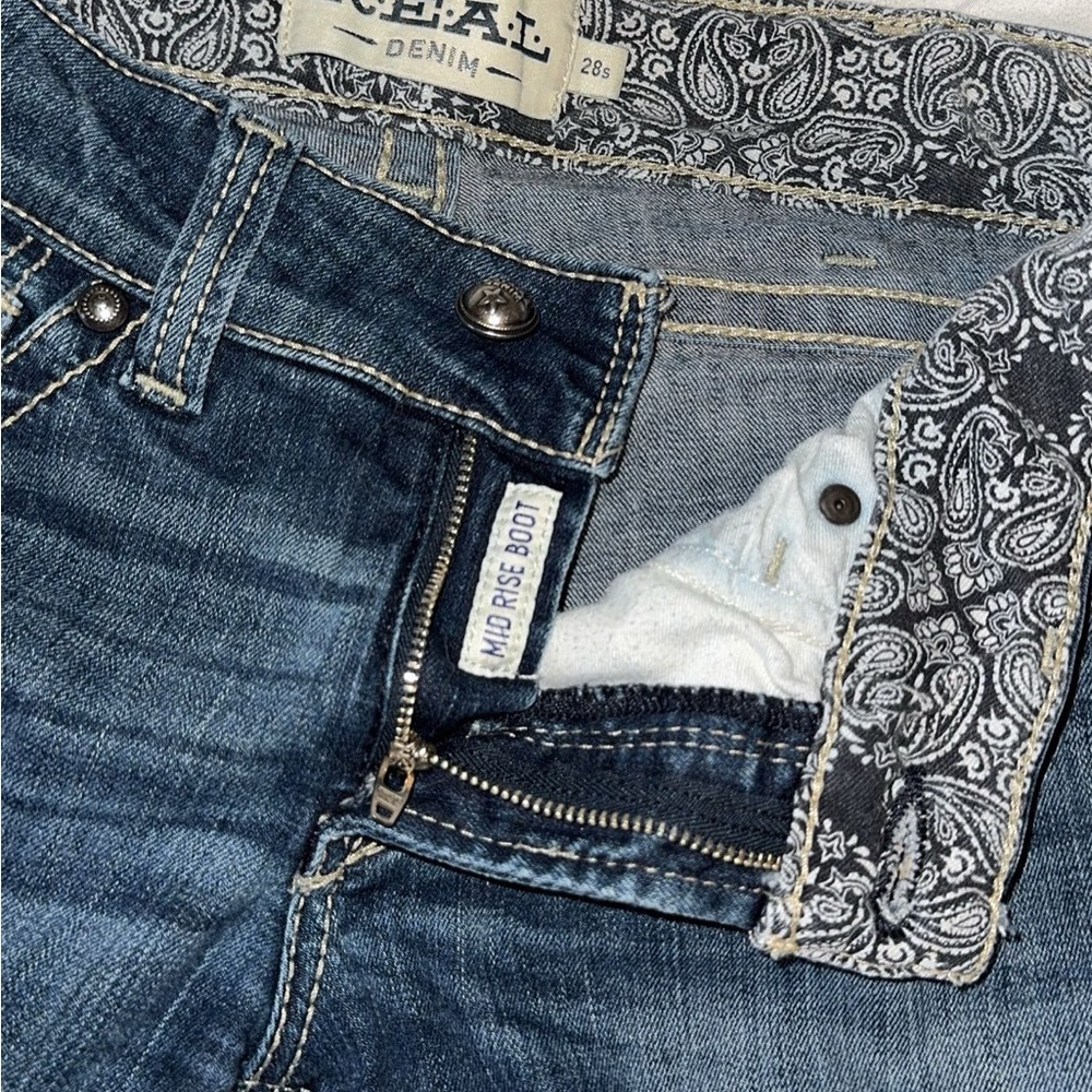 ARIAT Real Denim Mid Rise Stretch Original Boot Cut Jeans Womens Size 28s - Picture 3 of 7